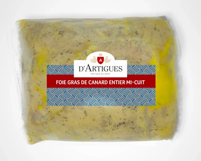 Foie Gras de Canard entier mi-cuit <span class="trad">TRADITION</span><br><span class="title-detail"> sous-vide</span>