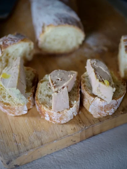 foie-gras-avec-tartines foie-gras-avec-tartines